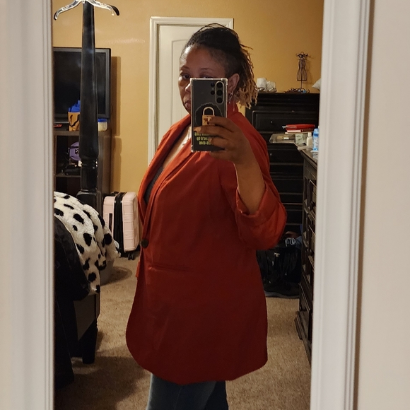 Blazer - Picture 2 of 3